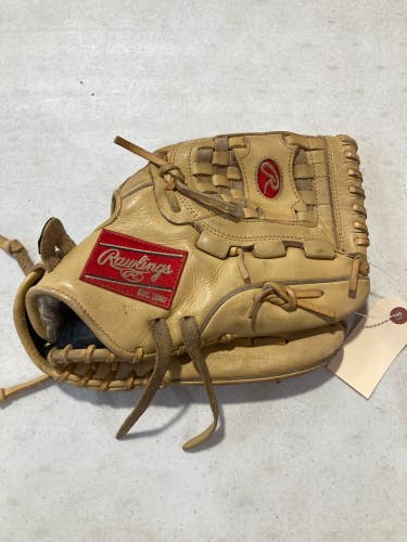 Used Rawlings Gg elite Right Hand Throw Infield Softball Glove 12.5"