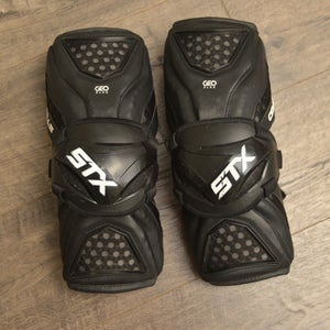 STX Cell III Arm Pads - Medium Black