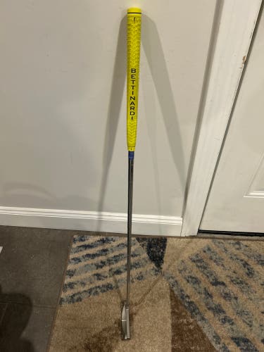33” Cleveland Huntington Beach 3 Putter
