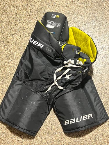 Used Medium Bauer  Supreme 3S Hockey Pants