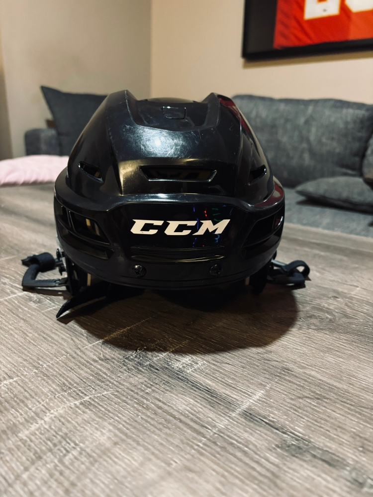 New Large CCM Resistance 110 Helmet