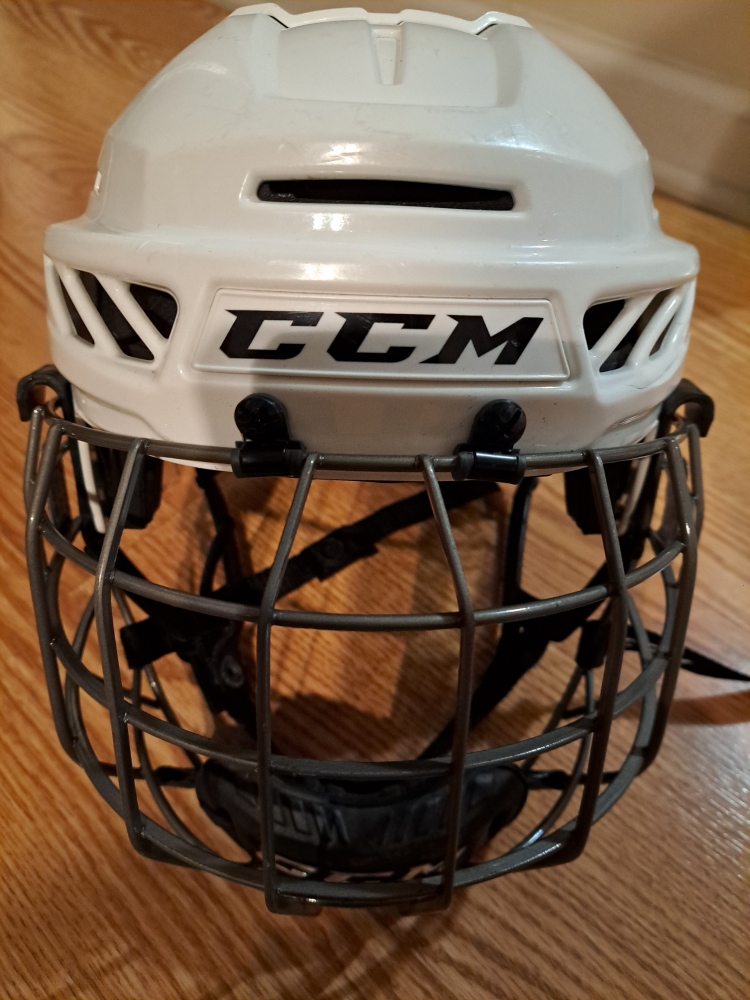 Used Small CCM FL90 Helmet
