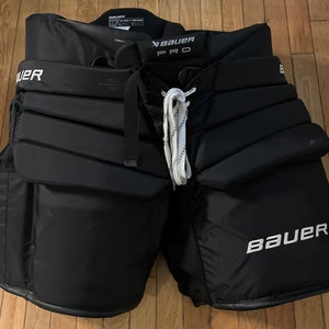 Used Senior XXL Bauer Pro Hockey Goalie Pants
