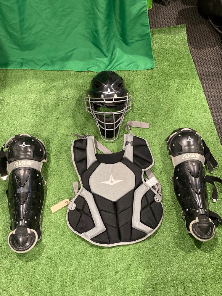 Used Youth All Star Advanced Series Catcher's Set