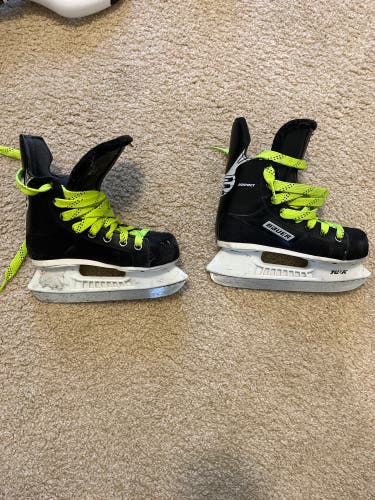 Used Bauer Regular Width 12 Hockey Skates