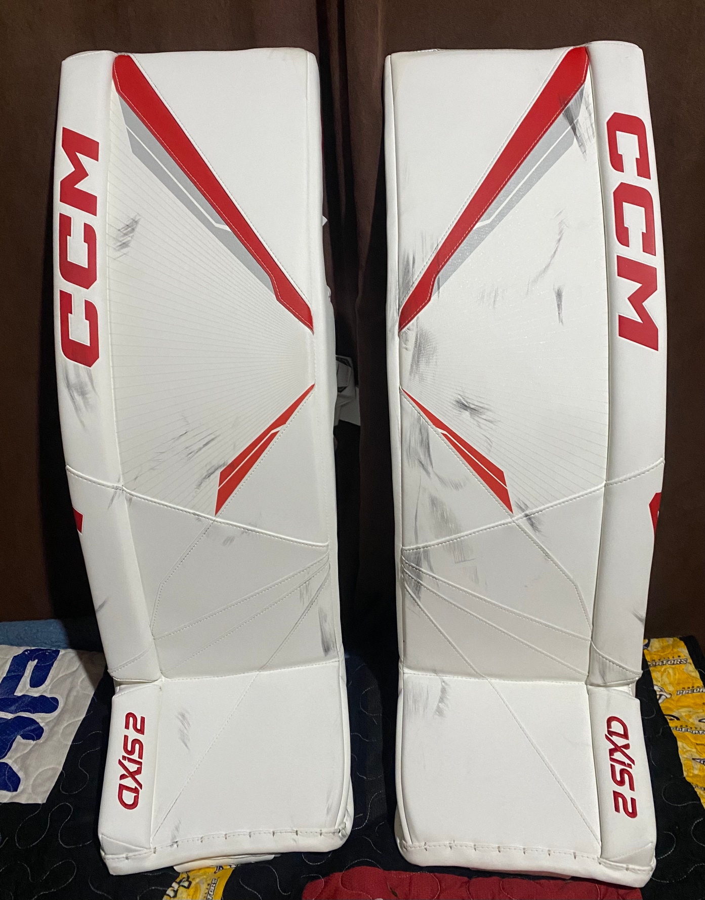 Used 35" CCM axis 2 Goalie Leg Pads Pro Stock
