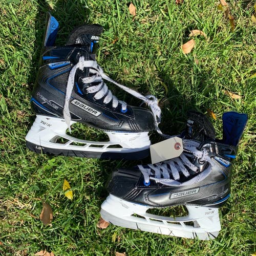 Used Bauer Nexus Freeze Pro Hockey Skates D&R (Regular) 4.5 - Intermediate