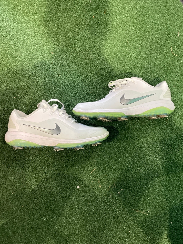 White Used Men's Size 9.0 Nike React Vapor 2 Golf Shoes