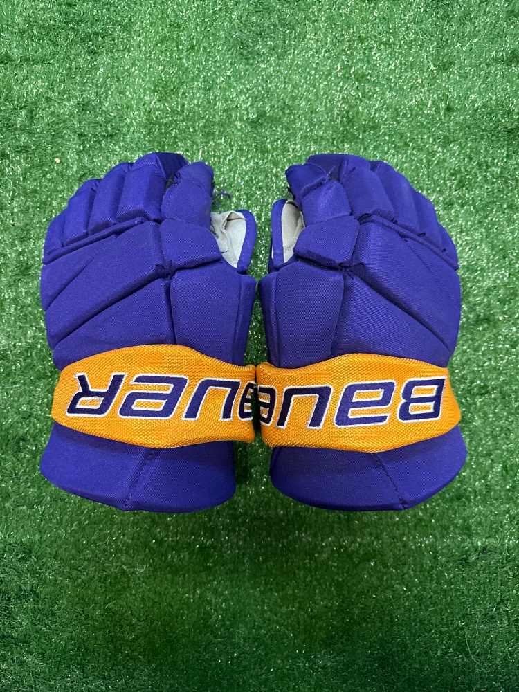 Bauer Vapor Gloves (Purple/Yellow)