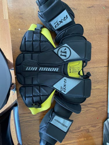 Used Small / Medium Warrior Ritual XP Goalie Chest Protector