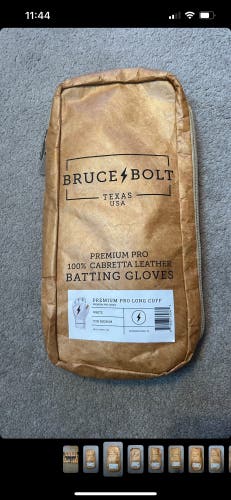 White Youth Medium Long Cuff Bruce Bolts