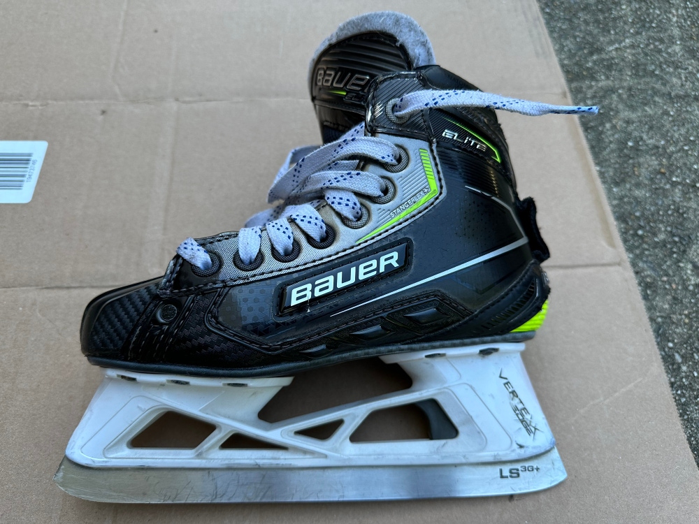 Lightly Used Bauer Elite Goalie Skates Size 1.5