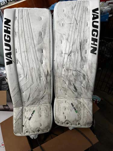 Used 28" Vaughn Ventus SLR2 Goalie Leg Pads