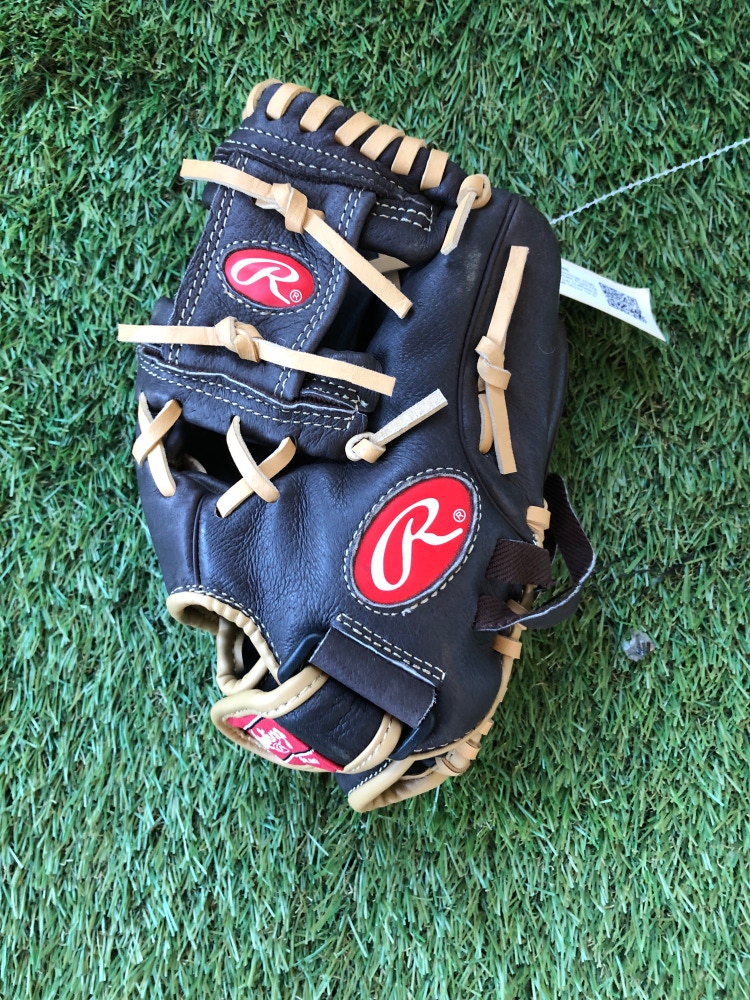 Used Rawlings Highlight Series Right Hand Throw Outfield Baseball Glove 10.5"