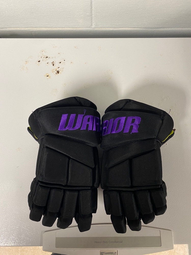 Warrior Alpha Pro Stock Gloves