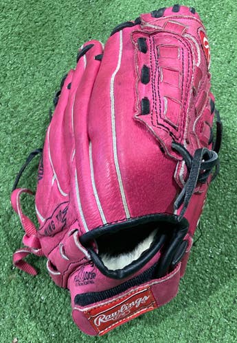 Pink Used Rawlings Right Hand Throw Softball Glove 11"