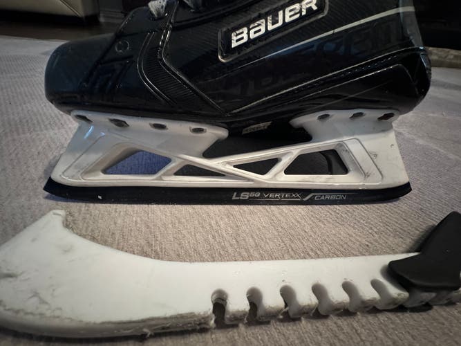 Used Bauer Regular Width Size 5.5 Ultrasonic Hockey Goalie Skates