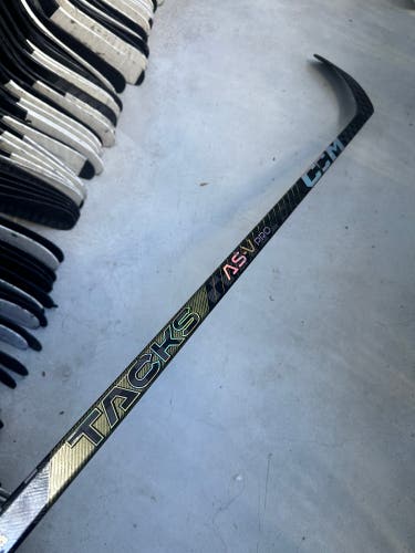 Used Right Handed P29 Pro Stock AS-V PRO Hockey Stick