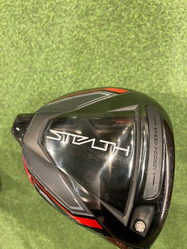 Used Men's TaylorMade Stealth Right Handed Driver (Regular Flex)