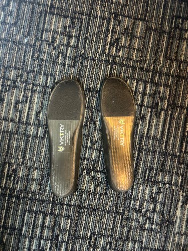 VKTRY Gold Insoles for Cleated Sports