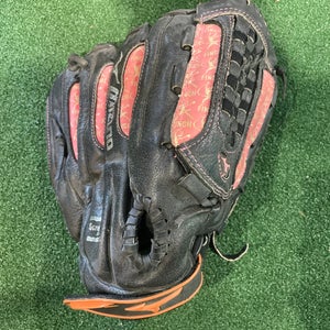 Black Used Mizuno Finch Right Hand Throw Softball Glove 12.5"