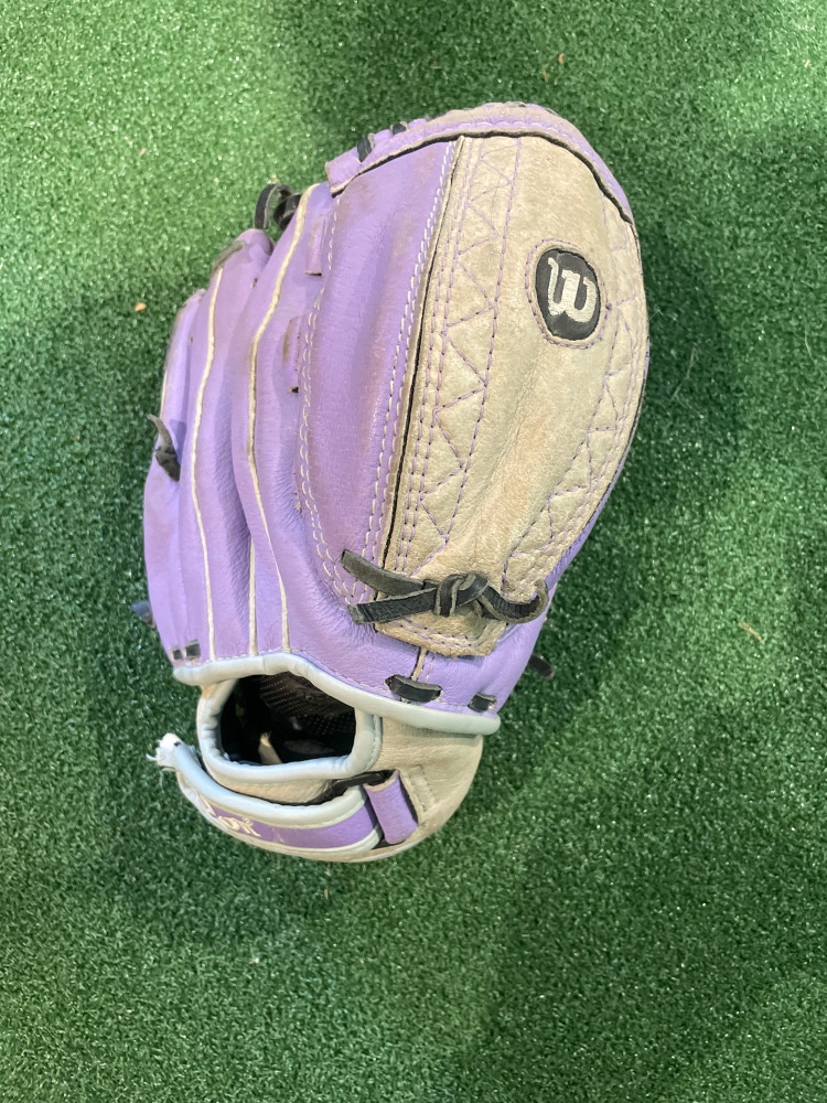 Purple Used Wilson Right Hand Throw Softball Glove 10"