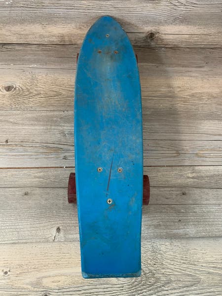Vintage 70s USA fiberglass Cruiser Skateboard W/ City Street