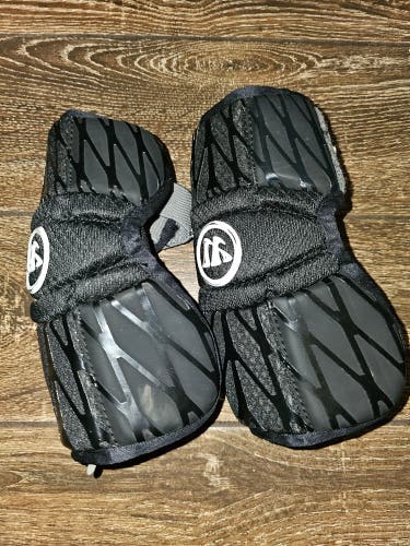 Youth Used Small Warrior Burn Arm Pads
