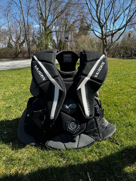 Vaughn V9 Pro Carbon Chest Protector