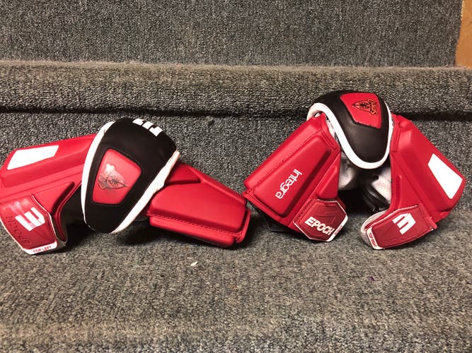 Chaos LC team Issued Epoch Arm Pads