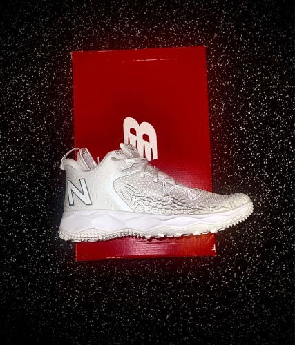 **Brand New** (Men's 10.5) New Balance Freeze 3.0 Turf Shoes