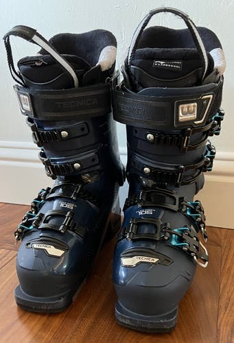 Women's Used Tecnica All Mountain Mach 1 Ski Boots Medium Flex
