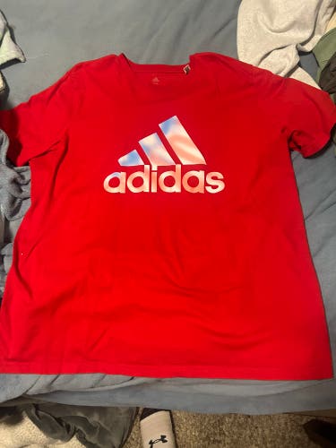 Red Adidas T-Shirt 2XL - 9/10 Condition