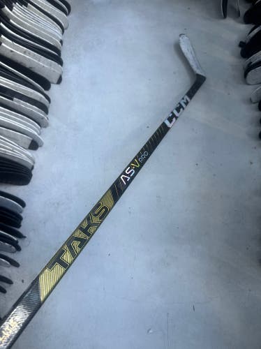 Used Right Handed P28 Pro Stock AS-V PRO Hockey Stick