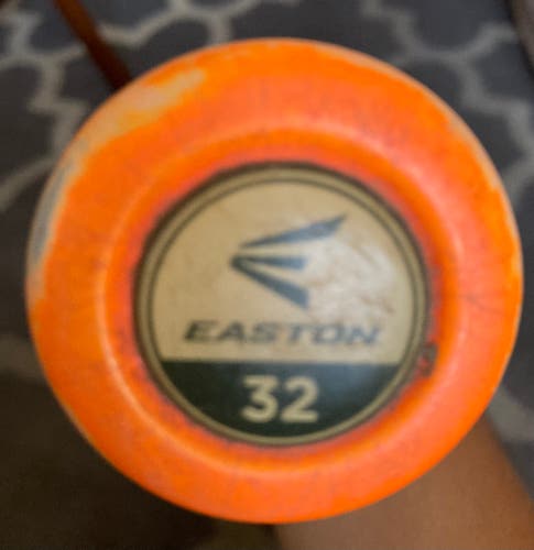 USSSA Certified Easton (-5) 27 oz 32" XL1 Bat