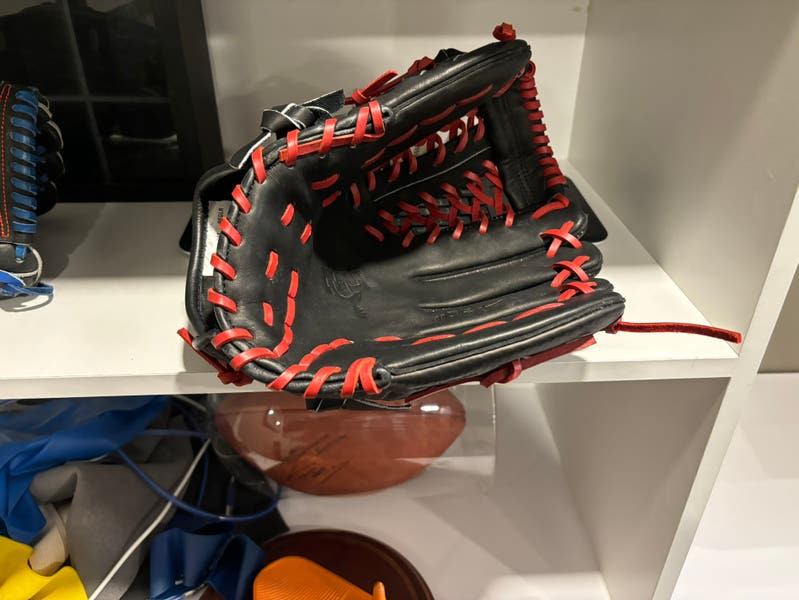 Nike MVP Select Pro Baseball Glove 11.75'' Red San Diego