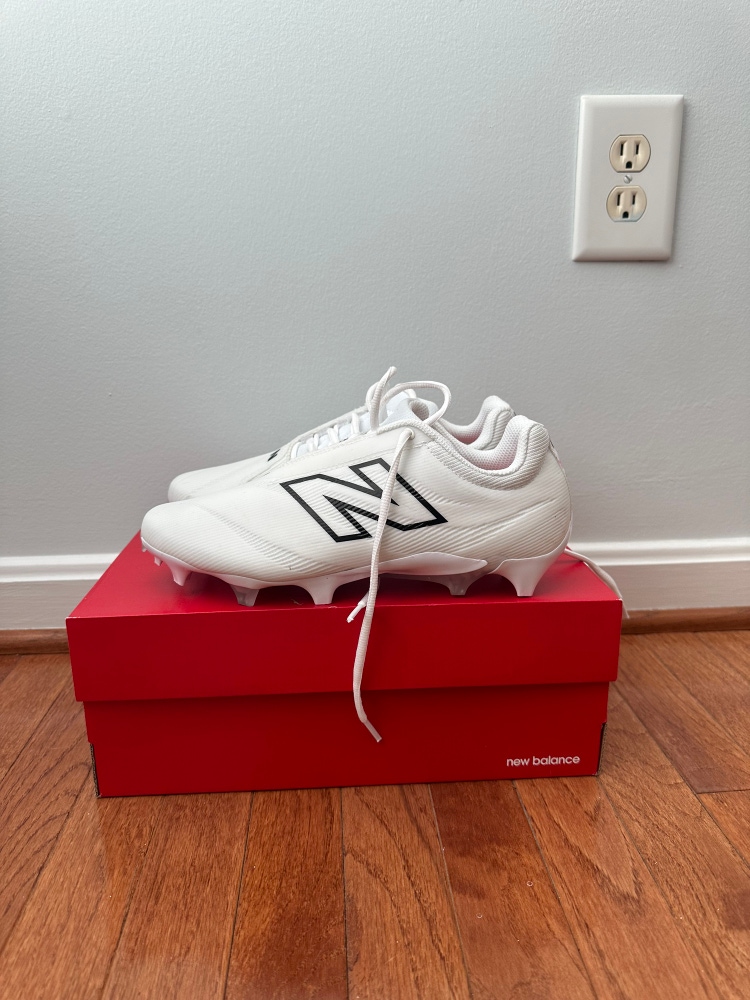 White Men's Turf Cleats New Balance (box Included)