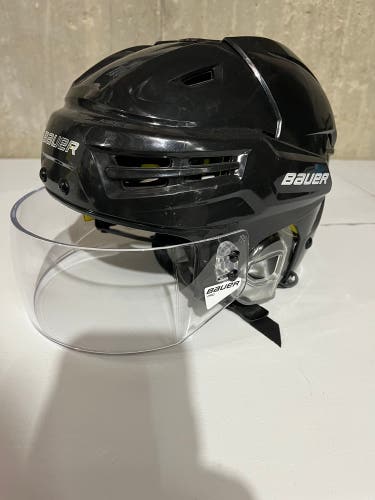 New Large Bauer Re-Akt Helmet