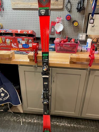 Used 2022/2023 Rossignol 165 cm Racing Hero FIS SL Pro Skis With Bindings