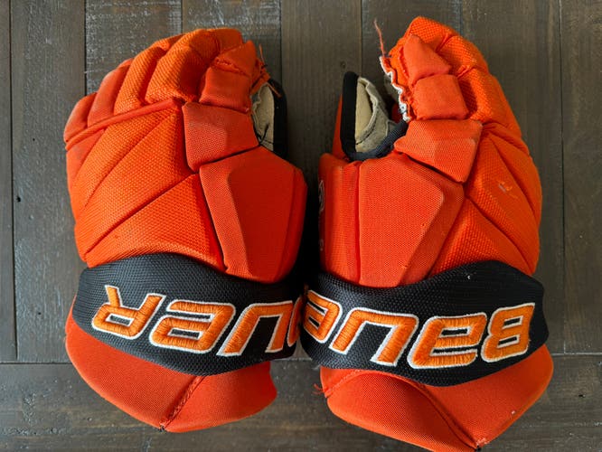 Used Bauer 13" Vapor Pro Team Gloves Orange Omaha AAA
