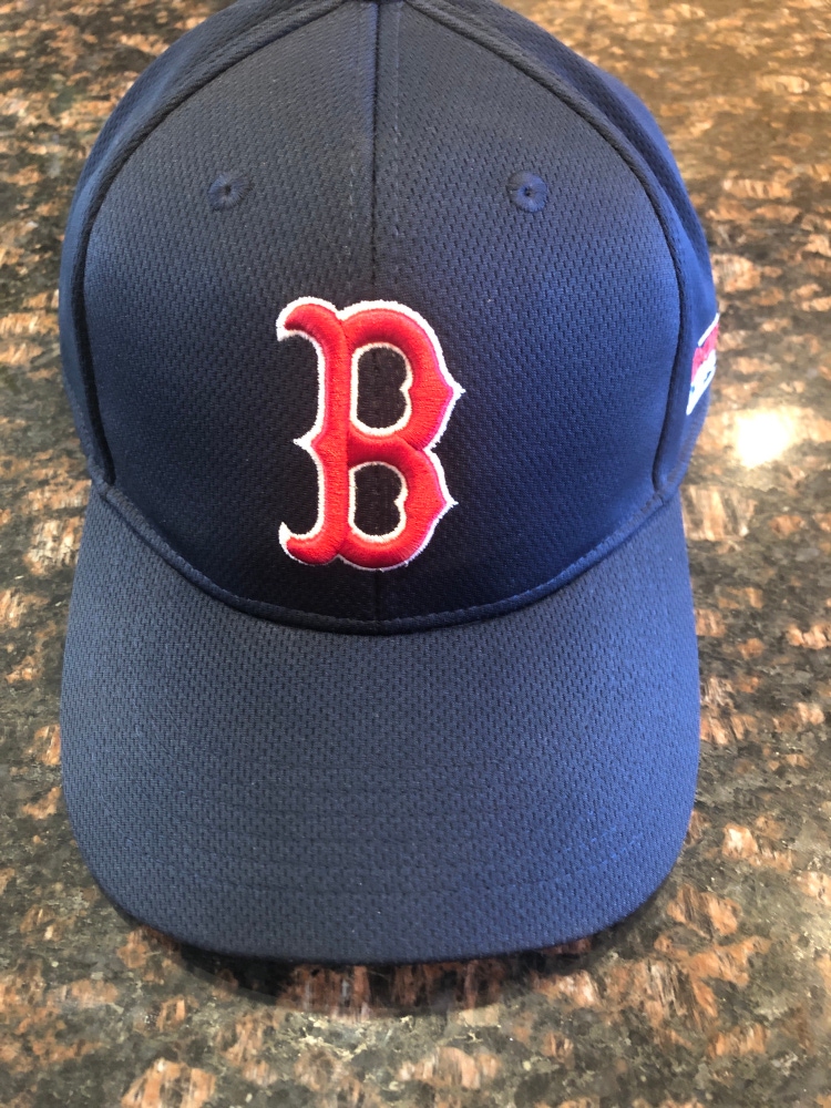 Boston Red Sox adjustable baseball hat
