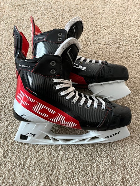 Senior CCM Regular Width Pro Stock 9.5 JetSpeed FT4 Pro Hockey Skates