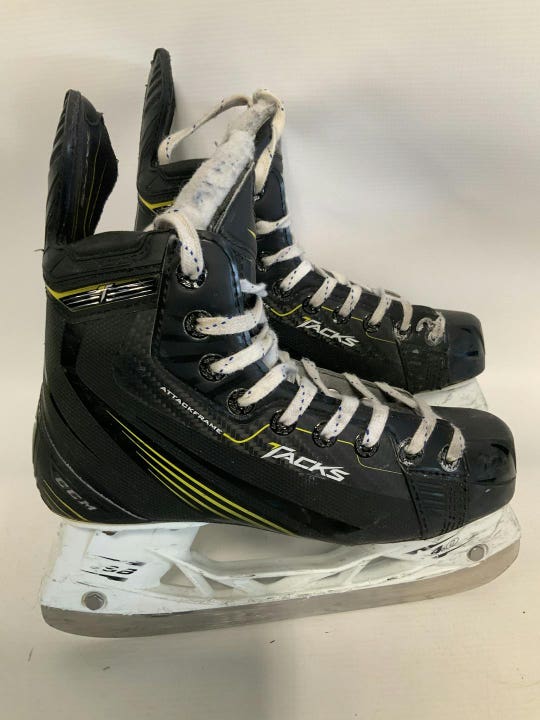 Used Ccm Tacks Attack Frame Junior 03.5 Ice Hockey Skates