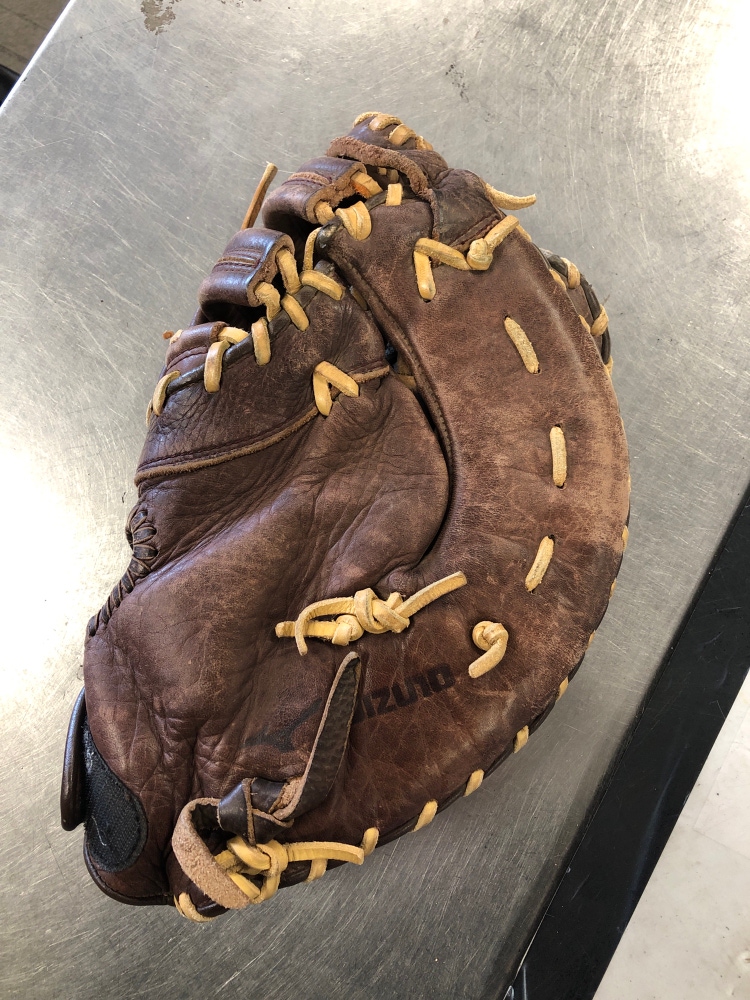 First Base 12.5" Franchise Baseball Glove