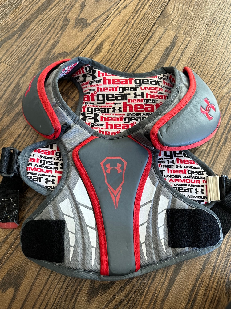 Used Youth Large Under Armour Lacrosse Chest/Shoulder Pads