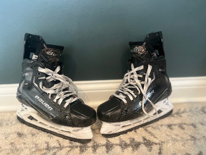 Senior Bauer  8 Supreme Mach Hockey Skates