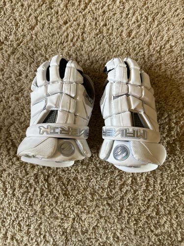 New  Maverik Large M4 Lacrosse Gloves