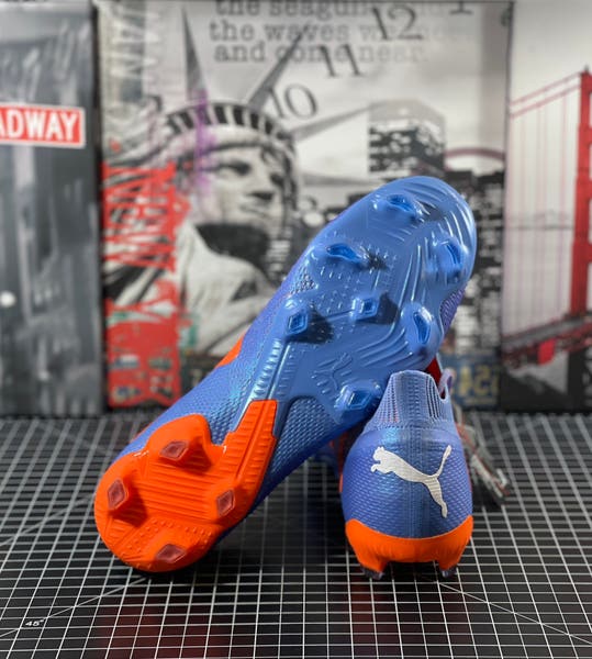 Puma Future Ultimate FG AG Soccer Cleats Blue 107165-01  display picture 2