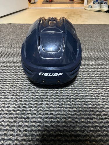 New Medium Bauer Re-Akt 85 Helmet