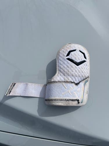 Evoshield Right Hand Batters Guard